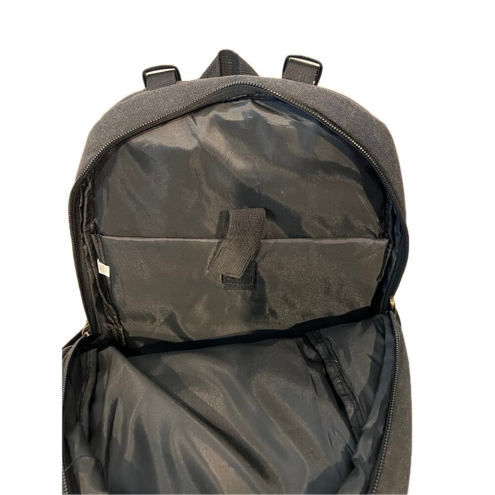 Lucky 7 Computer Padded Backpack - Picture 4 of 5